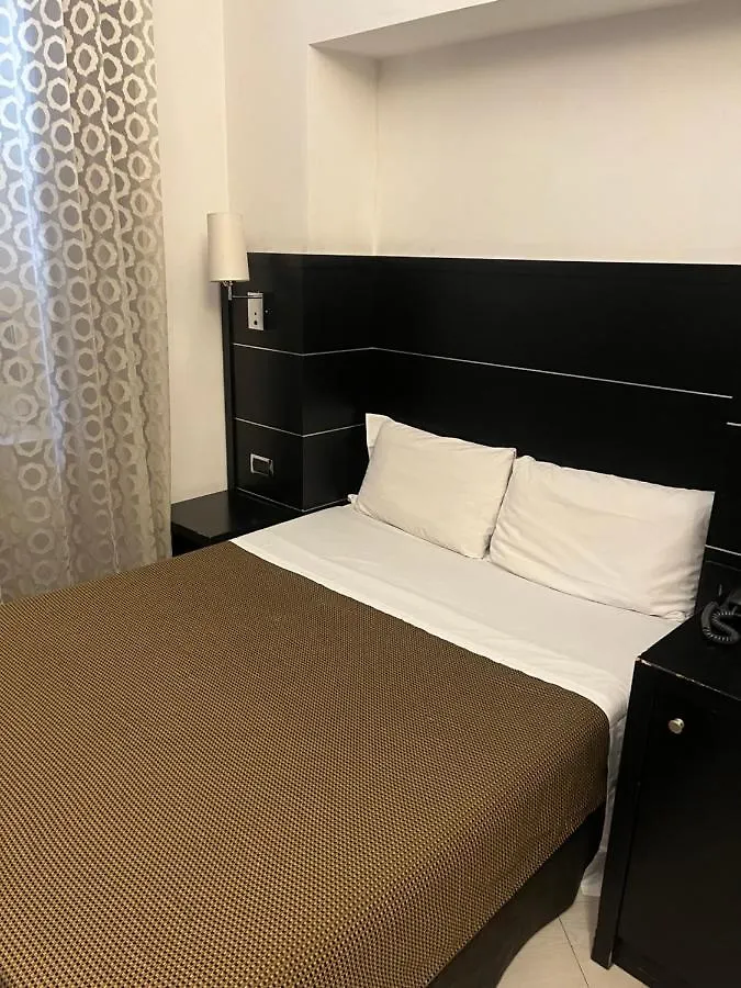 ***  Hotel Sonya Rome Italy