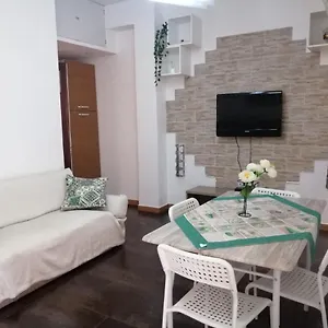 La Casa Di Gio Italia